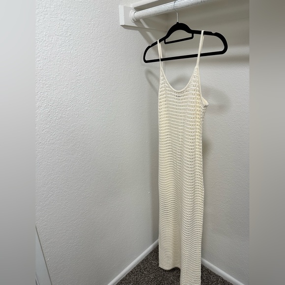 ASOS - NWOT - CROCHET summer dress or beach cover up - Picture 7 of 7